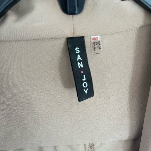 Punctuality Taupe Lightweight Blazer - Picture 4 of 4